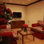 Royal Garden Hotel
