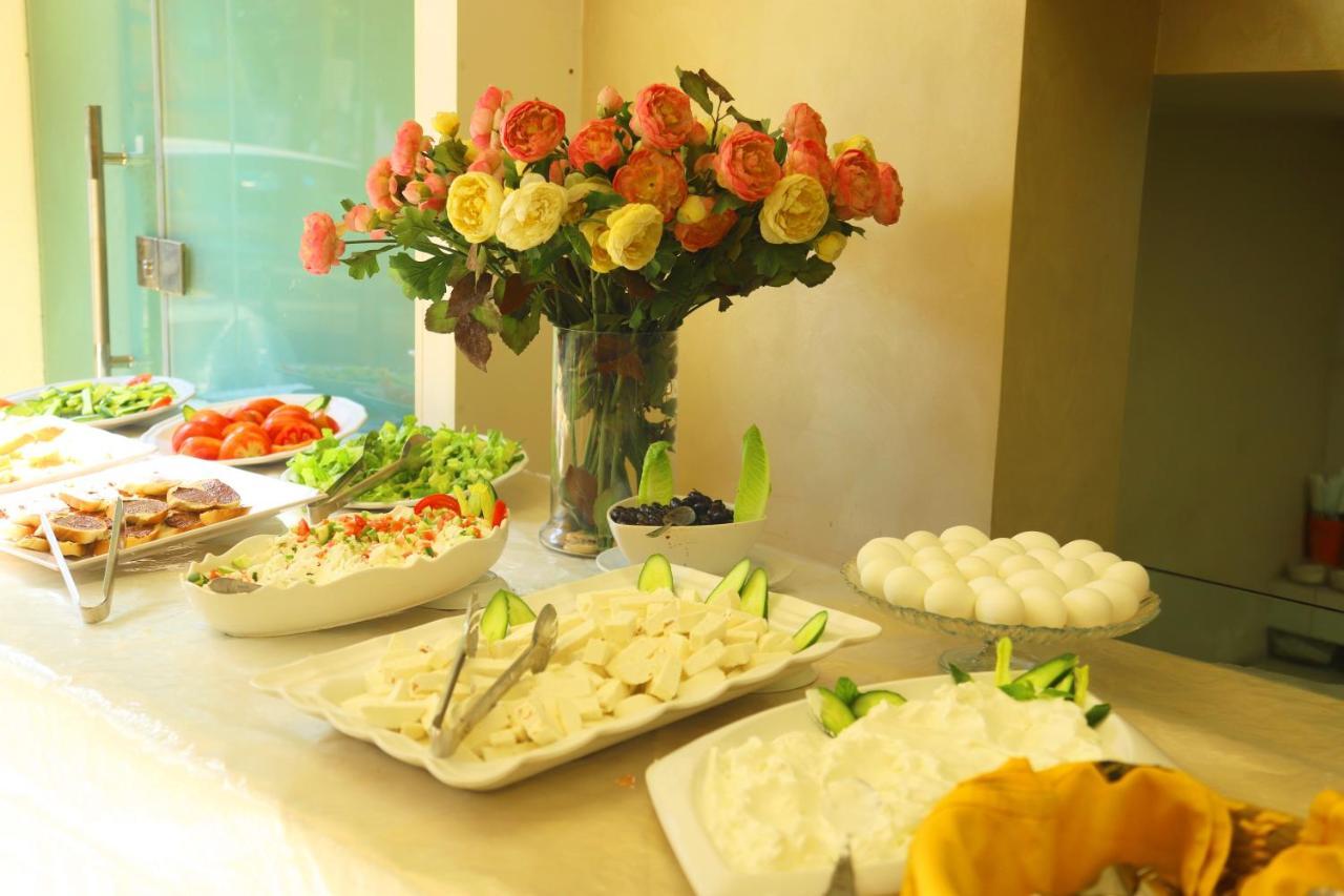 Royal Garden 4*