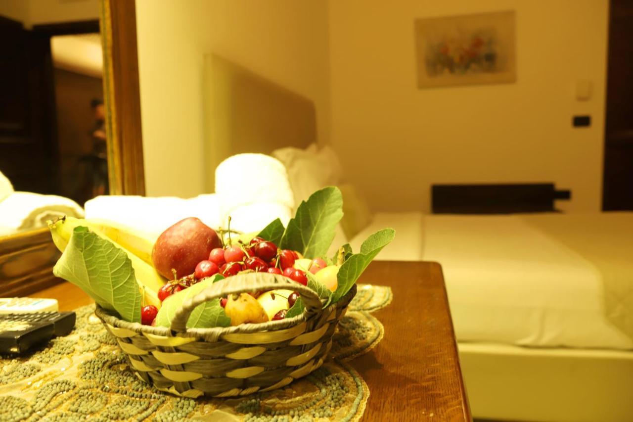 Royal Garden Hotel